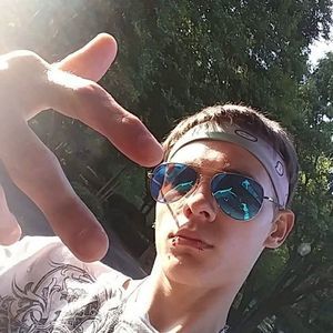 Meet your Posher, Jon